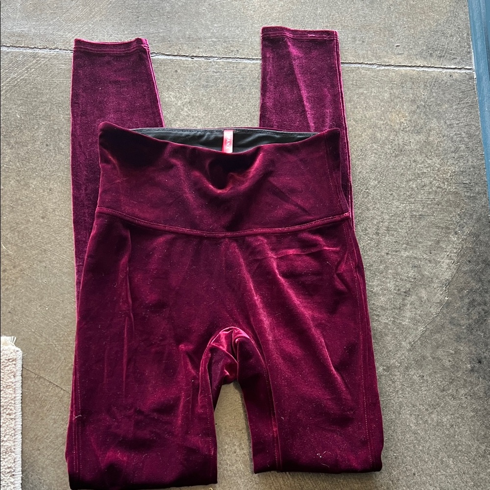 Women’s Spanx velour Burgundy Leggings